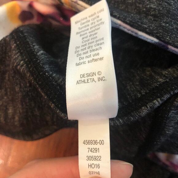 Athleta High Rise Chaturanga Flow Tight Petal - Picture 7 of 9